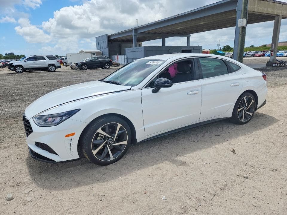 2021 HYUNDAI SONATA
