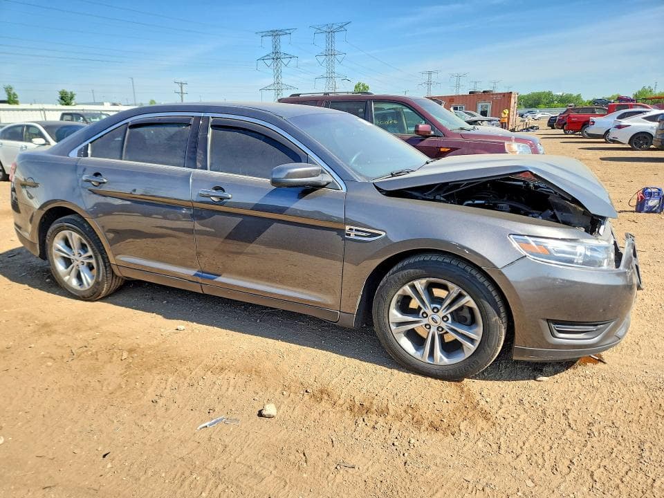 2017 FORD TAURUS SEL 4