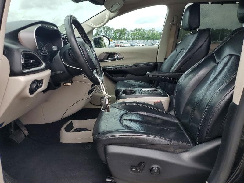 2022 CHRYSLER PACIFICA TOURING L 7