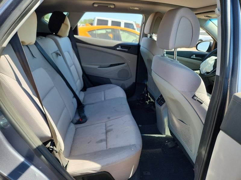 2018 HYUNDAI TUCSON VALUE 10
