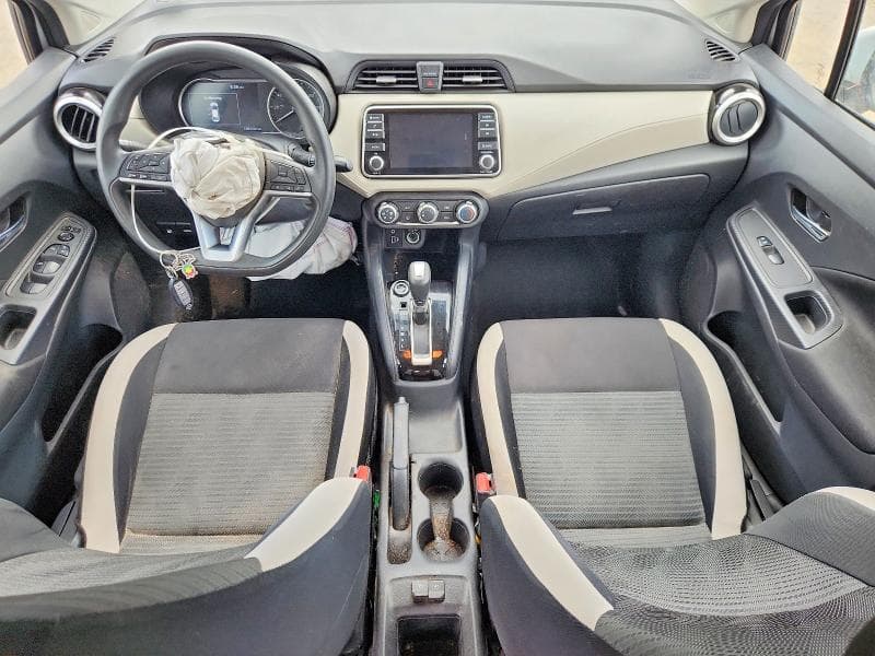 2021 NISSAN VERSA SV 8