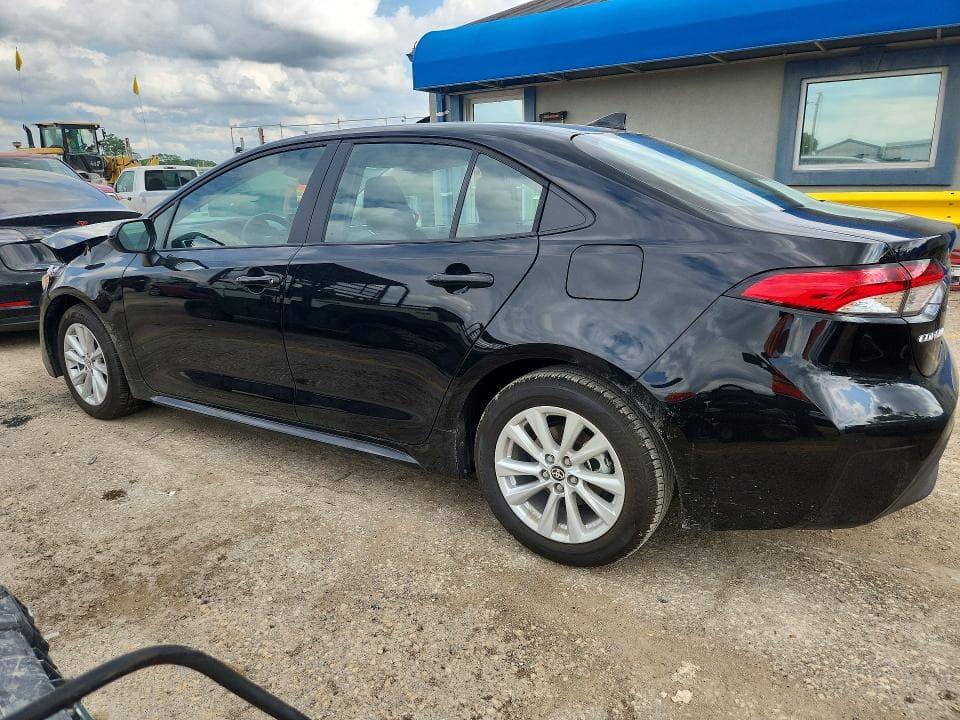 2026 TOYOTA COROLLA LE 2