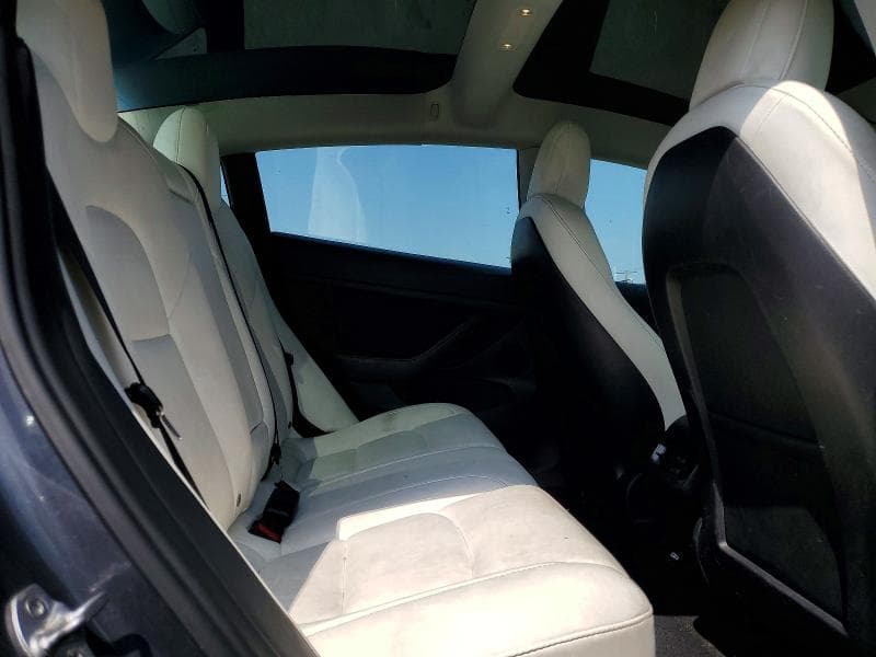2022 TESLA MODEL 3 10