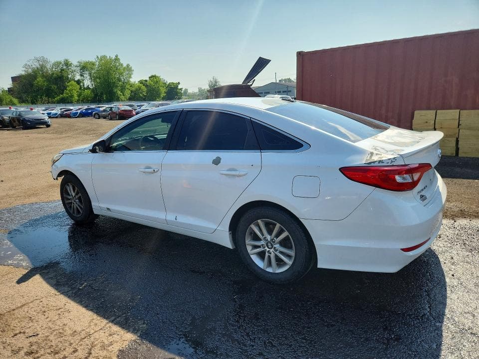 2017 HYUNDAI SONATA SE 2