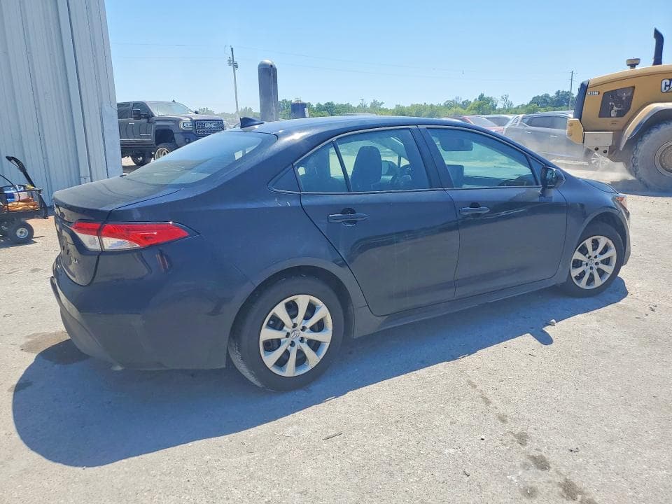 2026 TOYOTA COROLLA LE 3