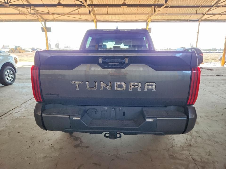 2023 TOYOTA TUNDRA SR5 6