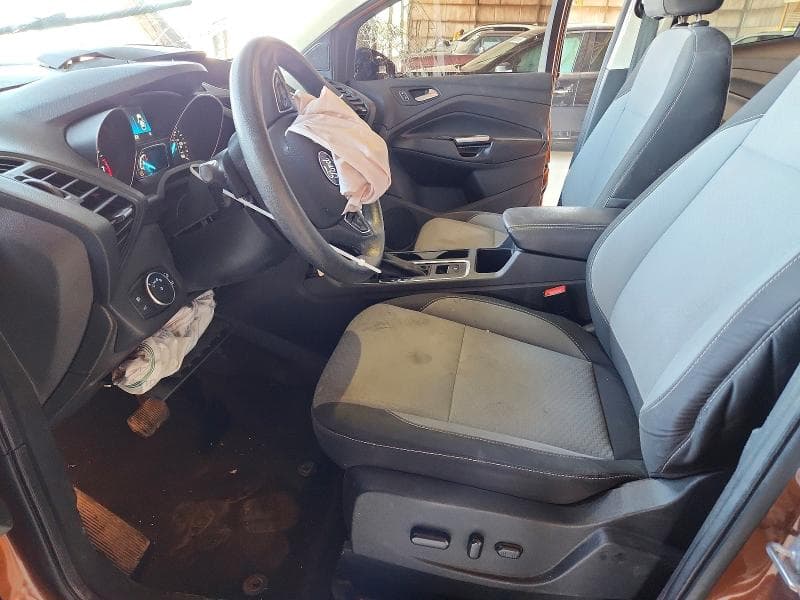 2017 FORD ESCAPE SE 7