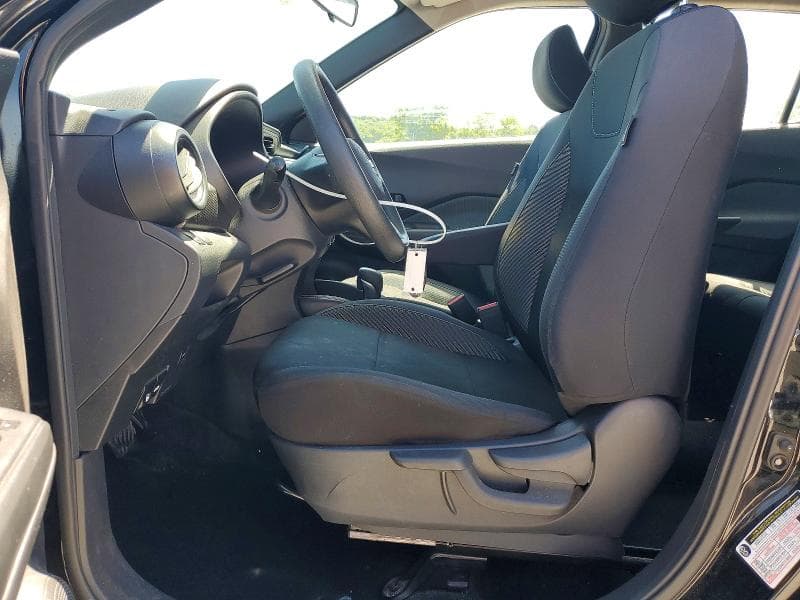 2019 NISSAN KICKS S 7