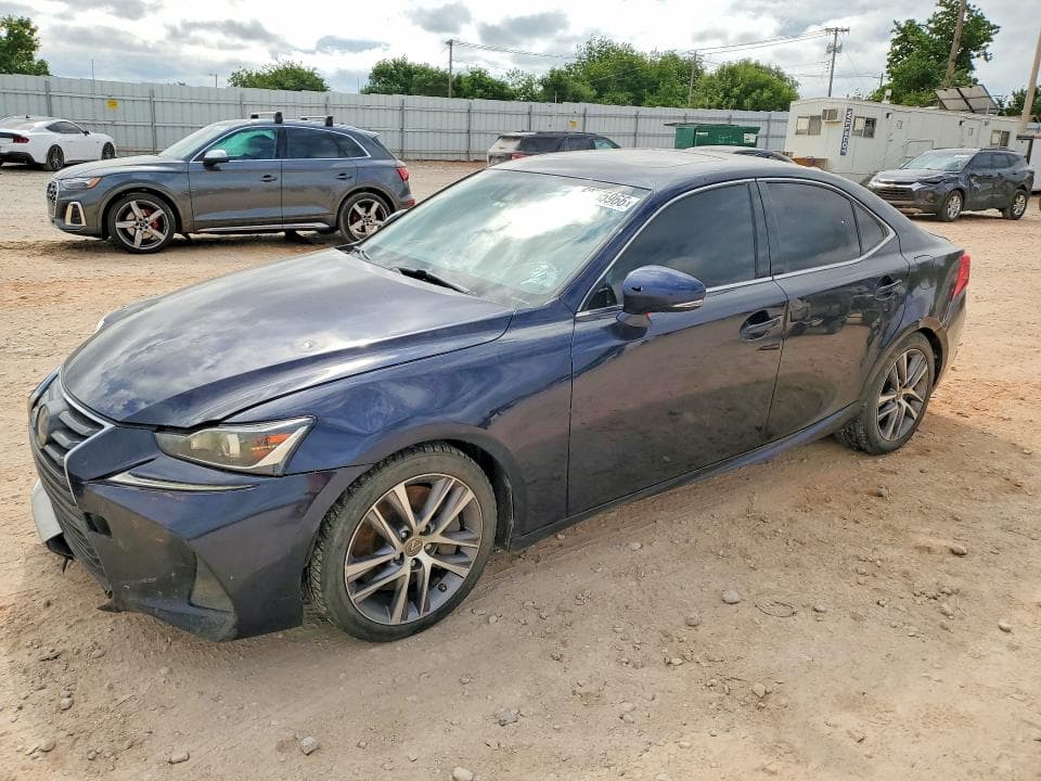 2019 LEXUS IS 300