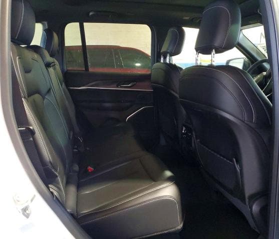 2025 JEEP GRAND CHEROKEE 4XE 11