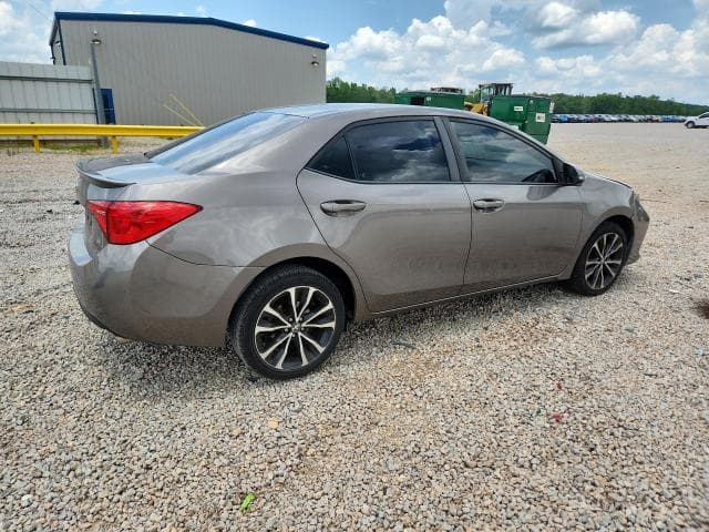 2018 TOYOTA COROLLA SE 3