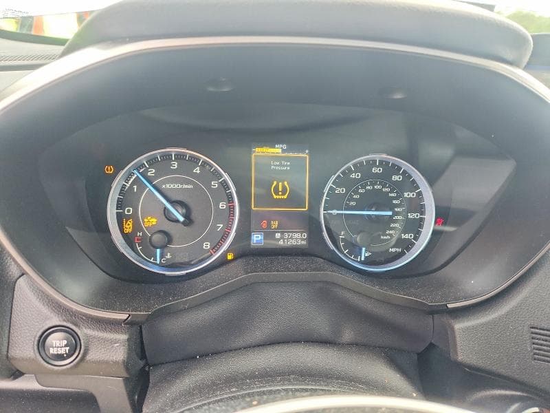2021 SUBARU ASCENT LIMITED 9