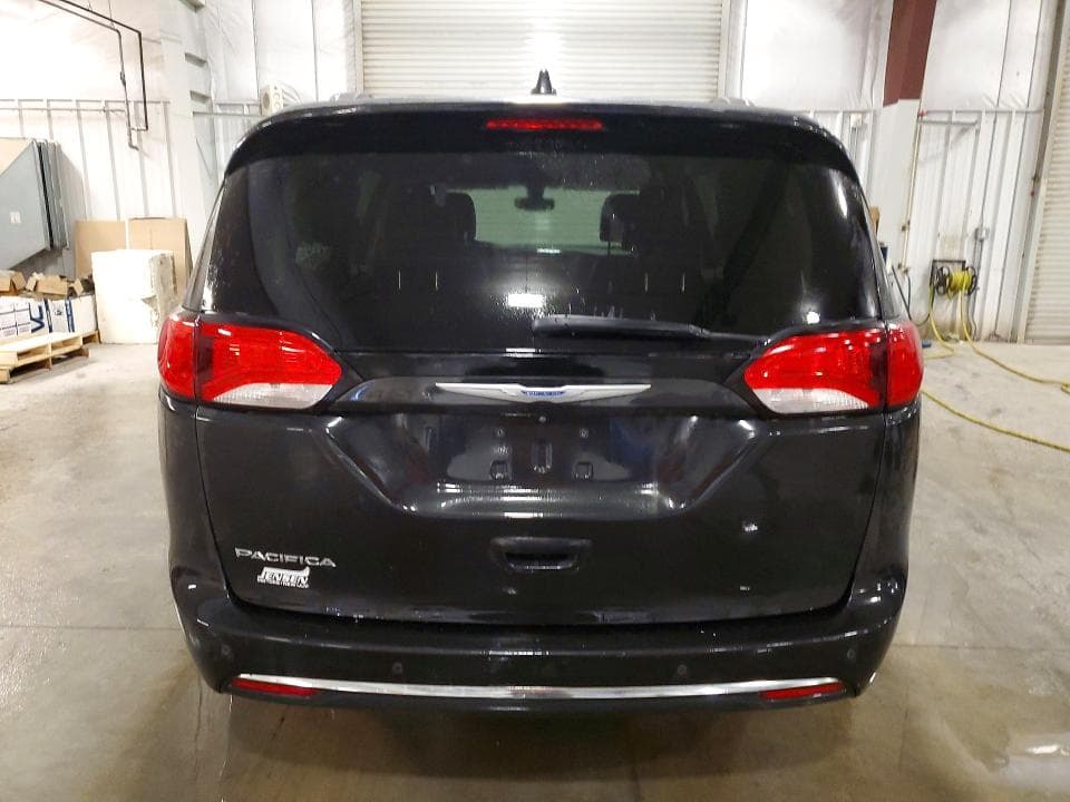 2018 CHRYSLER PACIFICA TOURING L 6