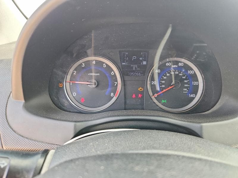 2017 HYUNDAI ACCENT SE 9