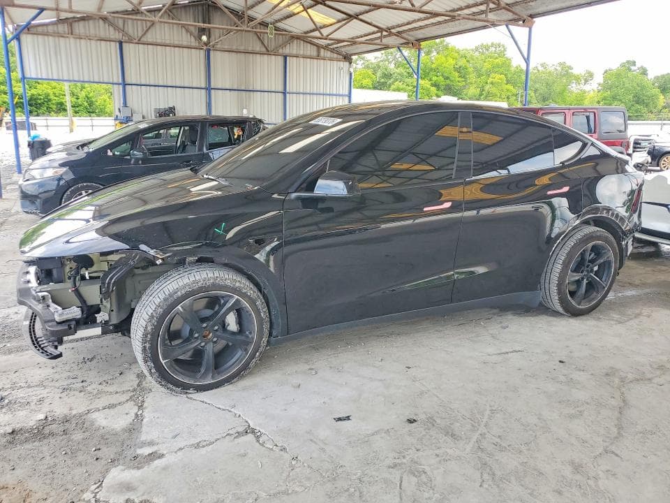 2026 TESLA MODEL Y - 1