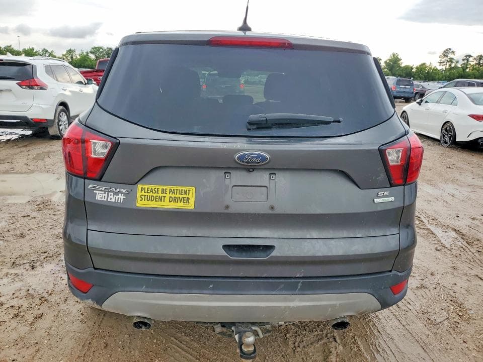 2019 FORD ESCAPE SE 6