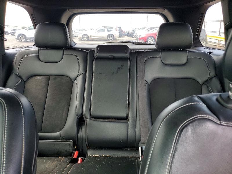 2023 JEEP GRAND CHEROKEE LAREDO 10