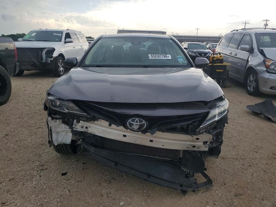 2022 TOYOTA CAMRY LE 5