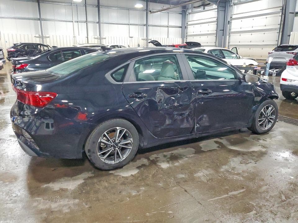2022 KIA FORTE LXS 3