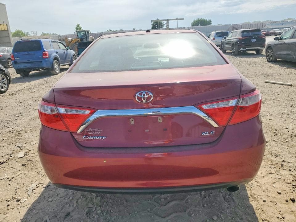 2017 TOYOTA CAMRY XLE 6