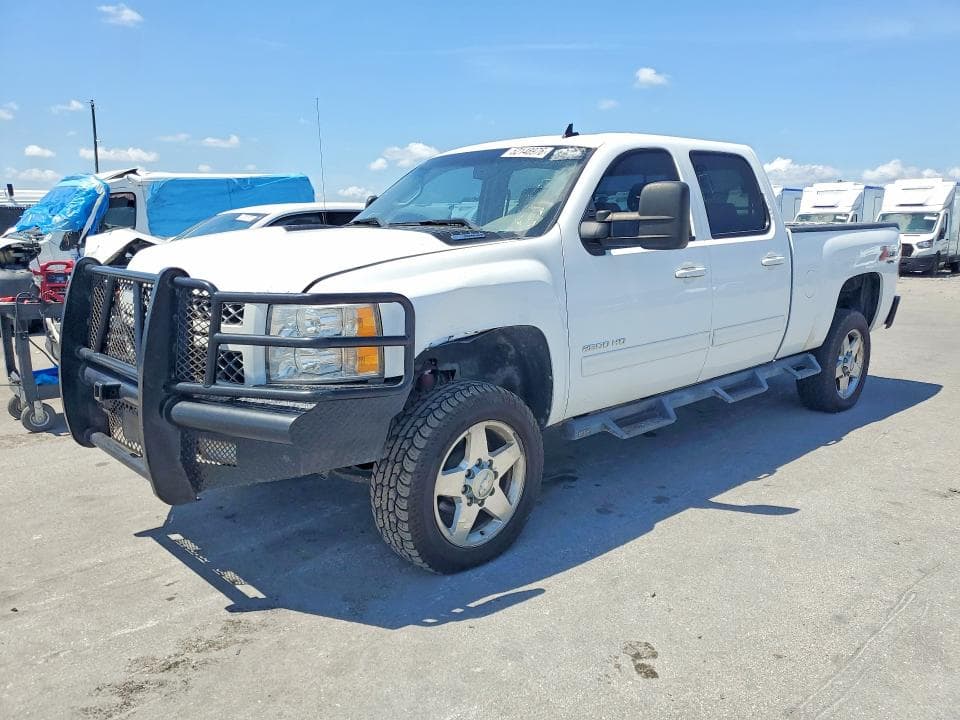 2014 CHEVROLET SILVERADO - 1