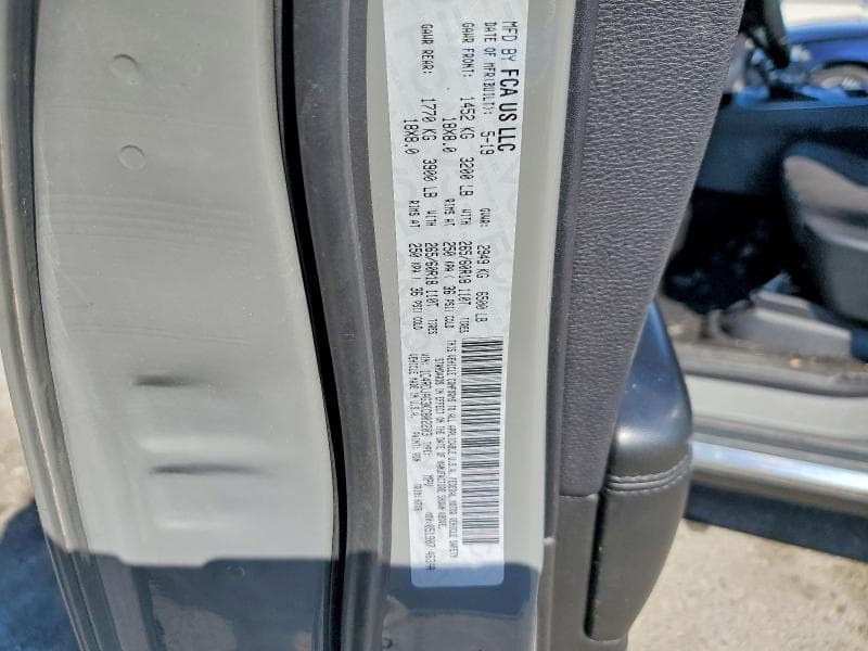 2019 DODGE DURANGO SXT 13