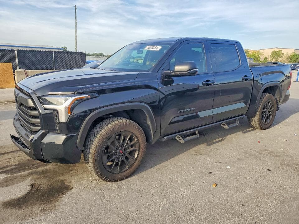 2022 TOYOTA TUNDRA
