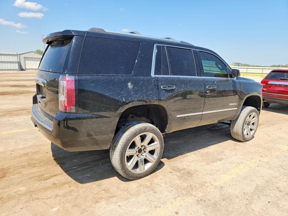 2019 GMC YUKON DENALI 3
