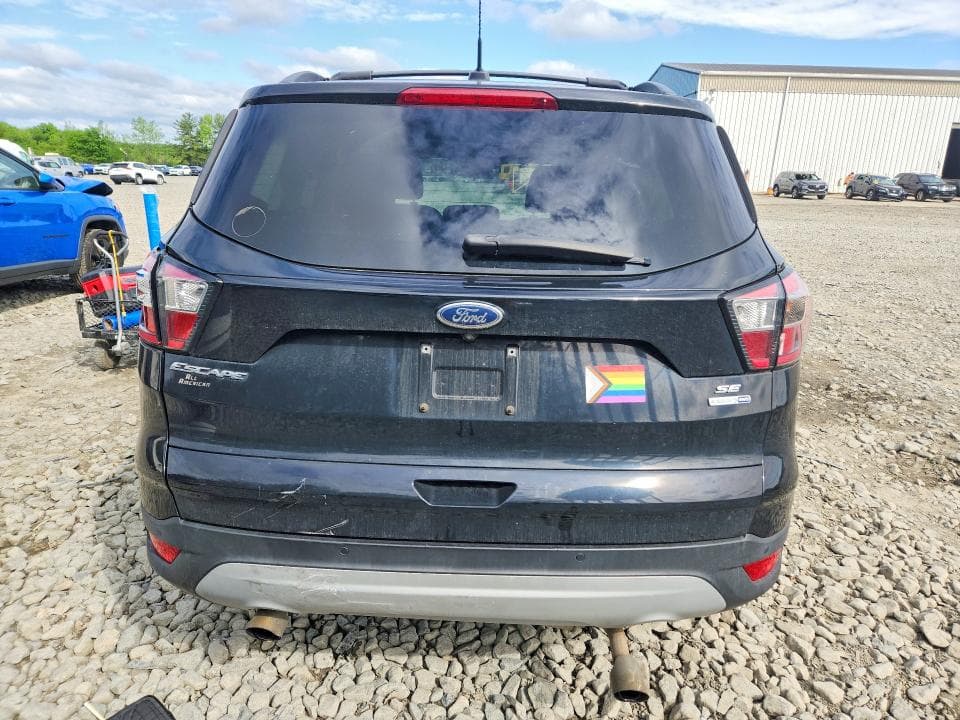 2017 FORD ESCAPE SE 6