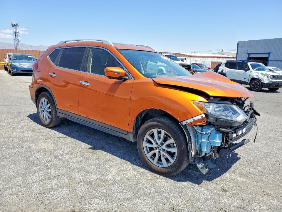 2018 NISSAN ROGUE SV 4