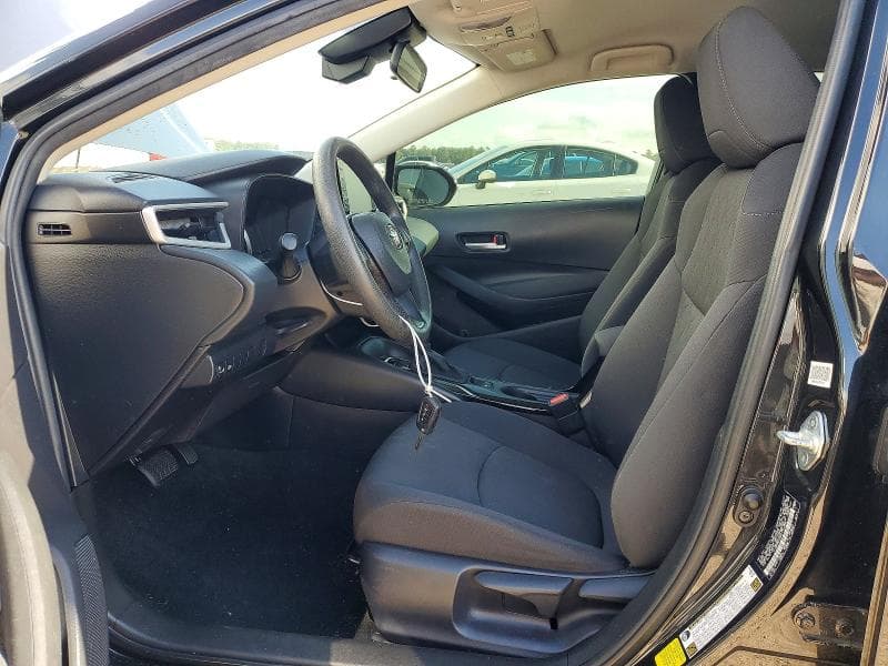 2021 TOYOTA COROLLA LE 7
