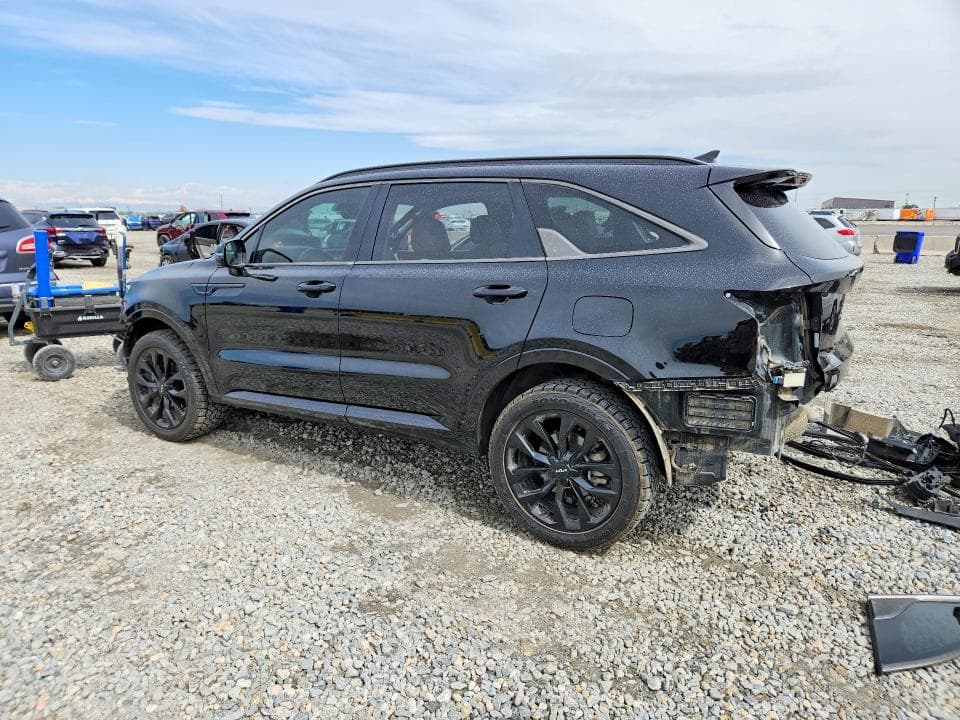 2022 KIA SORENTO SX 2