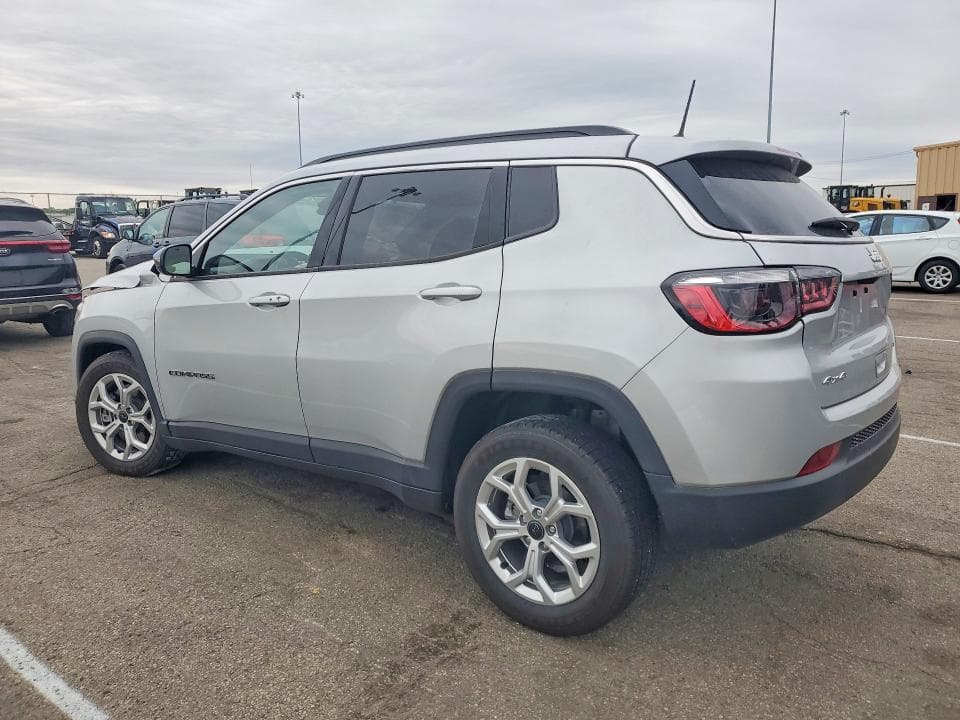 2025 JEEP COMPASS LATITUDE 2