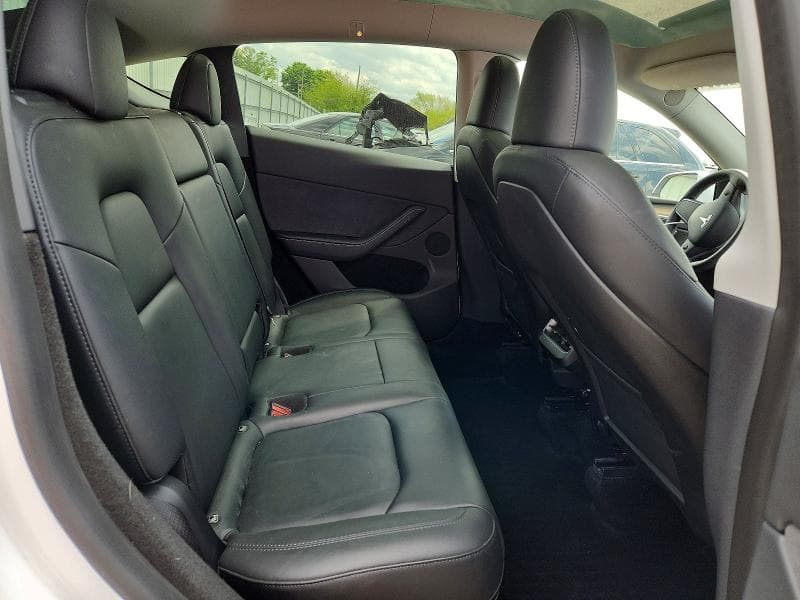 2023 TESLA MODEL Y 10