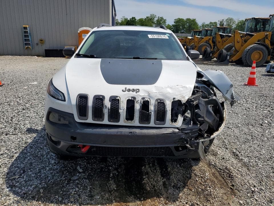 2017 JEEP CHEROKEE TRAILHAWK 5