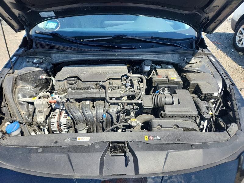 2023 HYUNDAI ELANTRA LIMITED 11