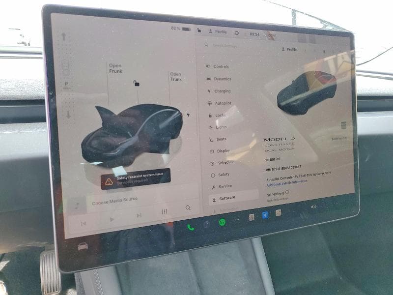2025 TESLA MODEL 3 9