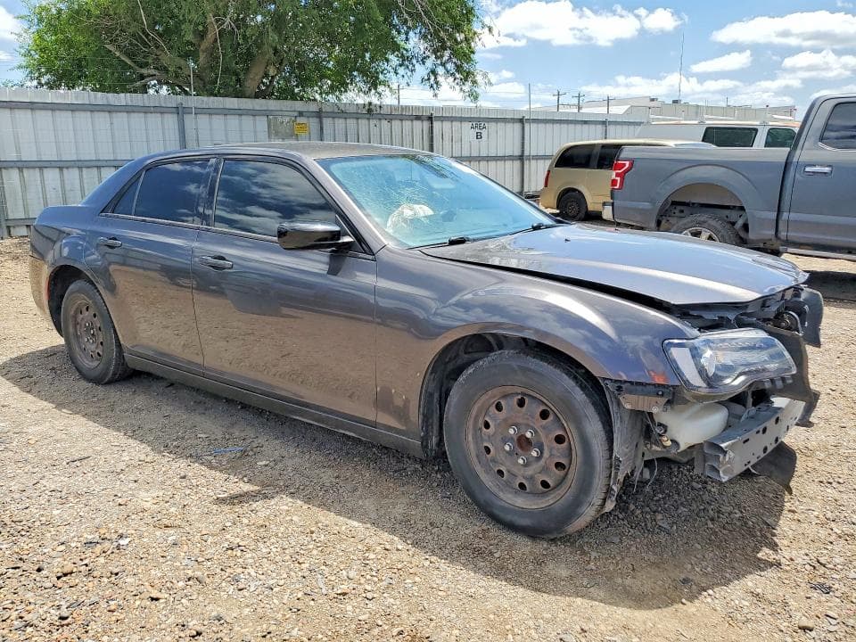 2023 CHRYSLER 300 TOURING 4