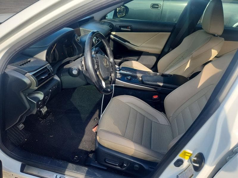 2019 LEXUS IS 300 7