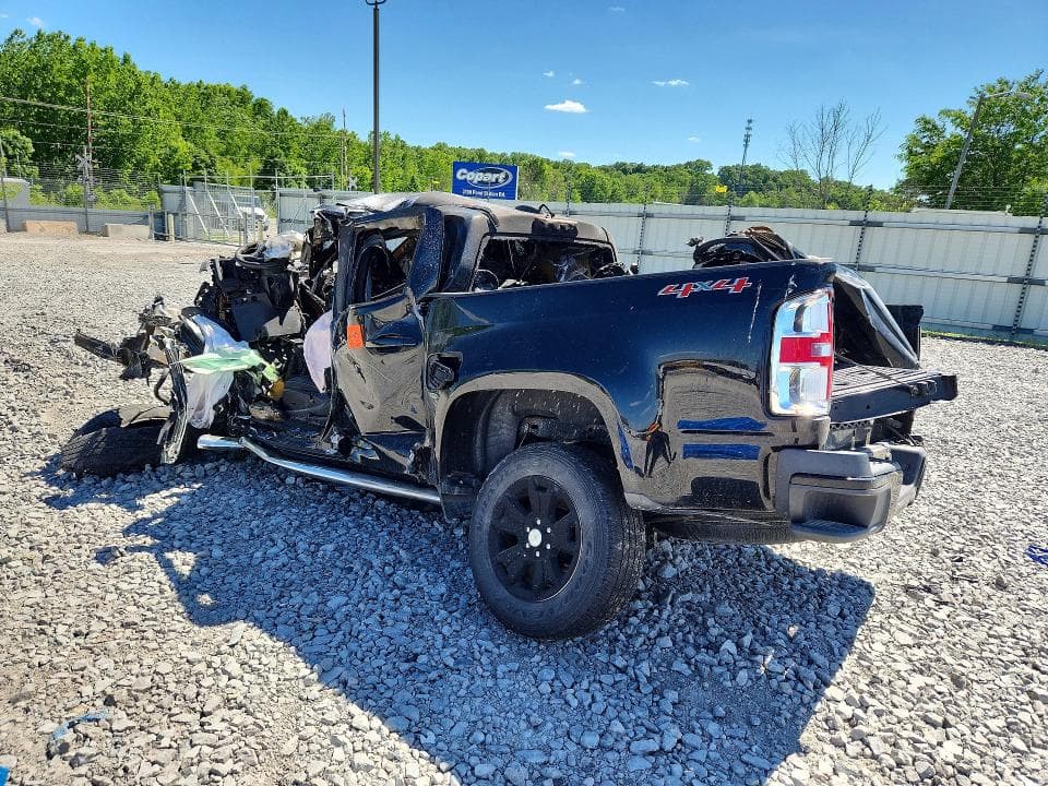 2018 CHEVROLET COLORADO LT 2
