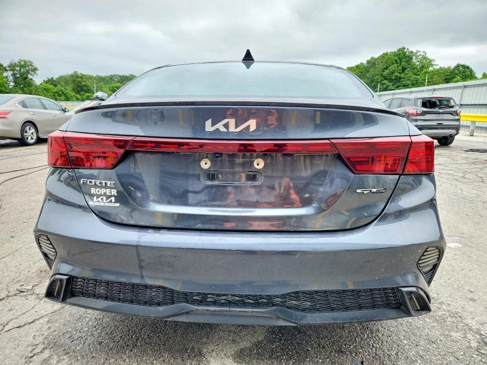 2023 KIA FORTE GT LINE 6