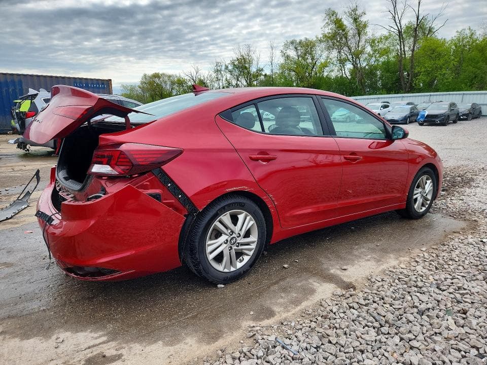 2019 HYUNDAI ELANTRA SEL 3