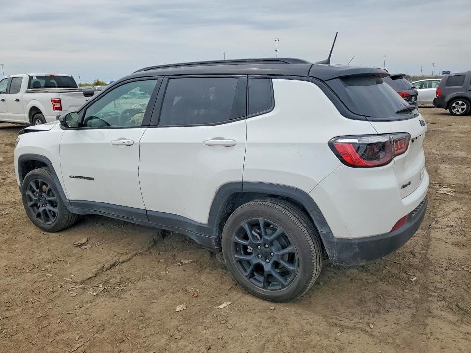 2024 JEEP COMPASS LATITUDE 2