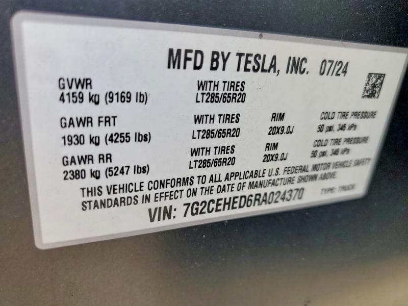 2024 TESLA CYBERTRUCK 12