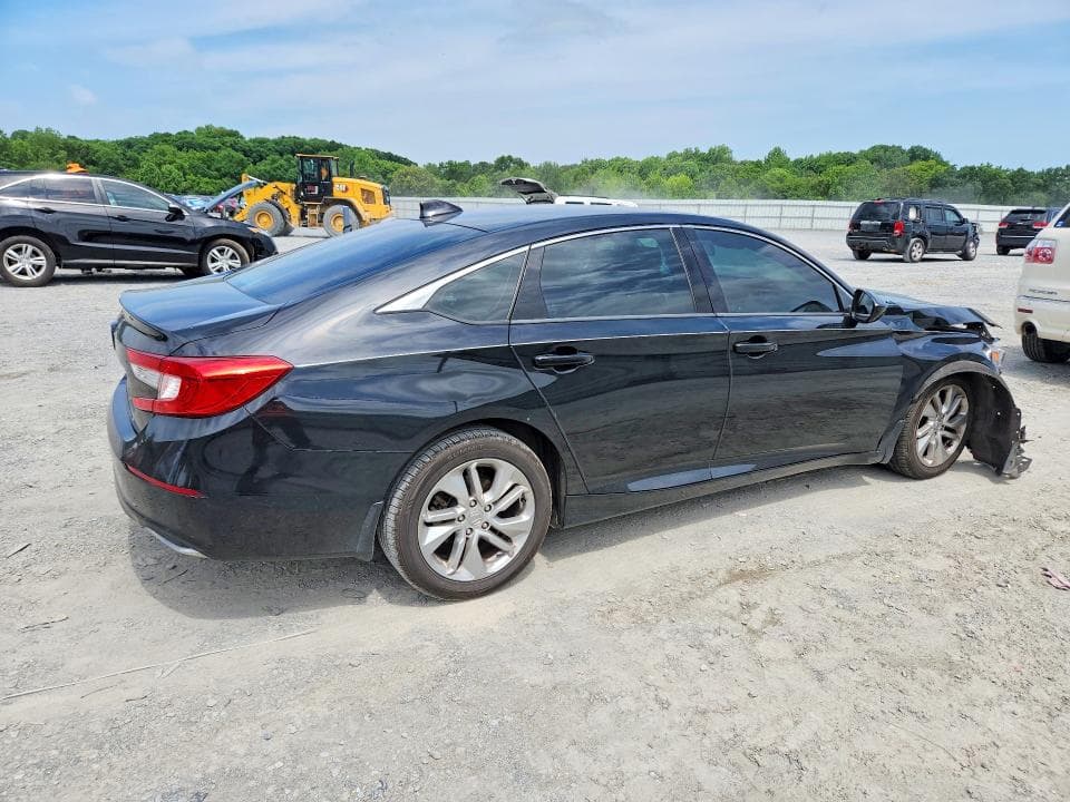 2019 HONDA ACCORD LX 3