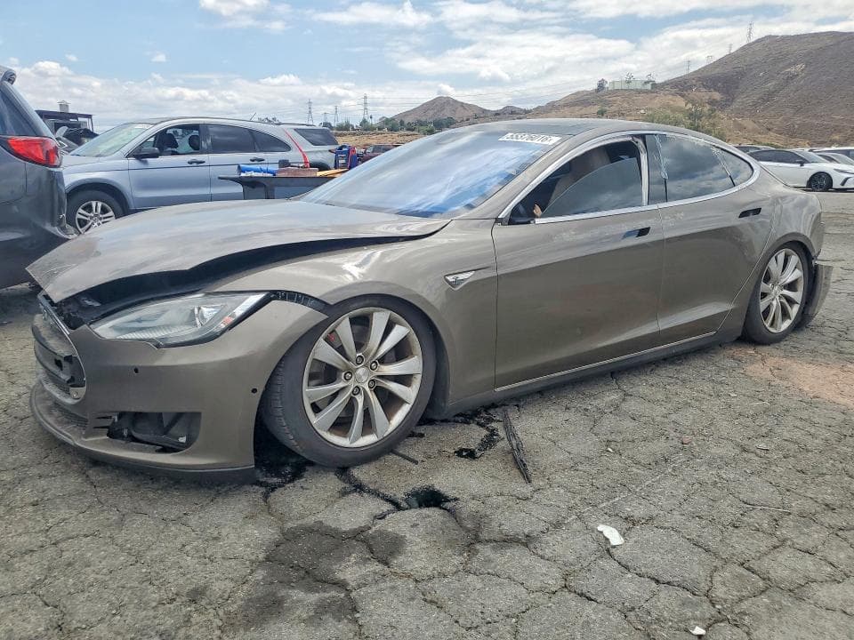 2016 TESLA MODEL S - 1