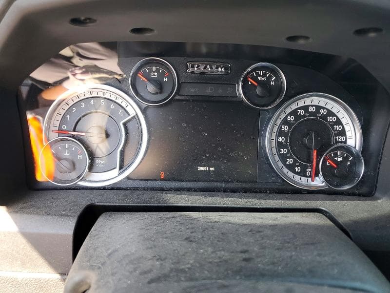 2021 RAM 1500 CLASSIC SLT 9
