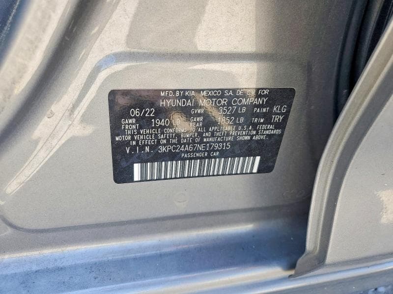 2022 HYUNDAI ACCENT SE 12