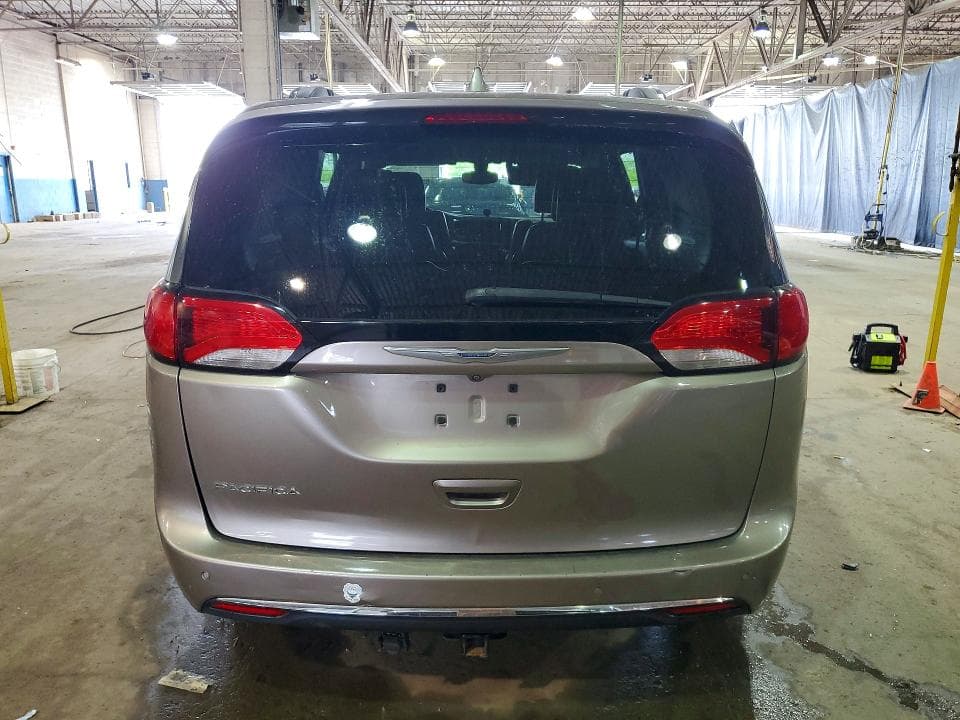 2017 CHRYSLER PACIFICA TOURING L PLUS 6