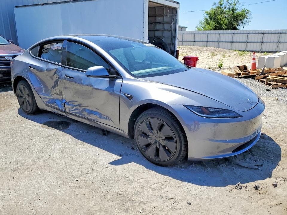 2025 TESLA MODEL 3 4